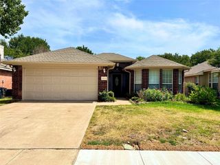 4324 Stone Hollow Way, Fort Worth, TX 76040