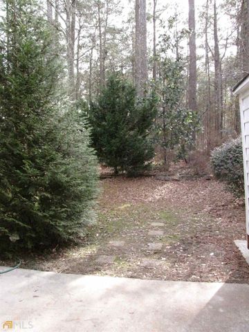 445 Williamsburg Way, Fayetteville, GA 30215