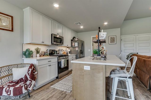 3321 Oak Ridge, Guthrie, OK 73044