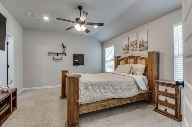 3321 Oak Ridge, Guthrie, OK 73044