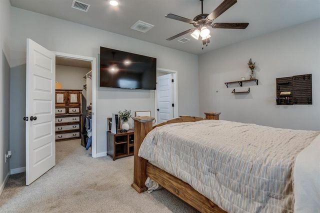 3321 Oak Ridge, Guthrie, OK 73044
