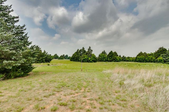 3321 Oak Ridge, Guthrie, OK 73044