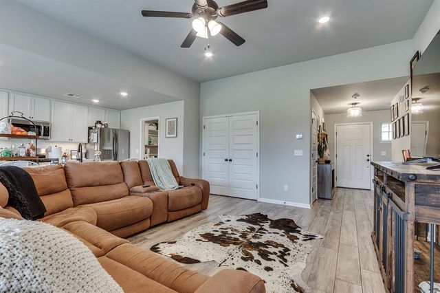 3321 Oak Ridge, Guthrie, OK 73044
