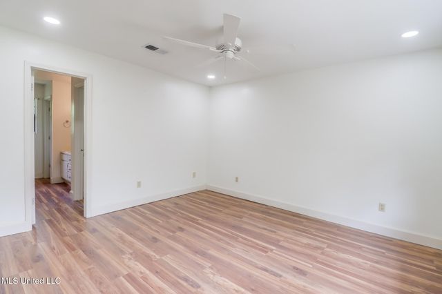 6910 Apuwai Place, Diamondhead, MS 39525