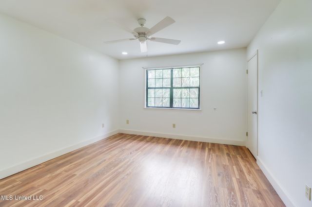 6910 Apuwai Place, Diamondhead, MS 39525