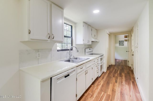 6910 Apuwai Place, Diamondhead, MS 39525