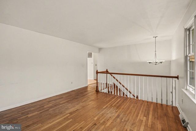 106 SANDY RIDGE RD, Fredericksburg, VA 22405