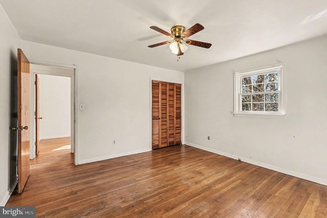 106 SANDY RIDGE RD, Fredericksburg, VA 22405