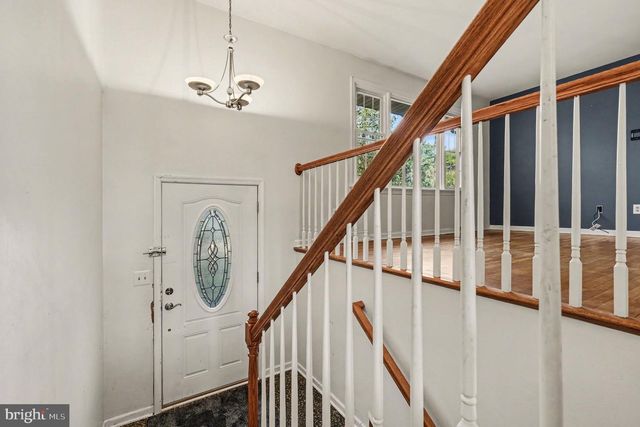 106 SANDY RIDGE RD, Fredericksburg, VA 22405