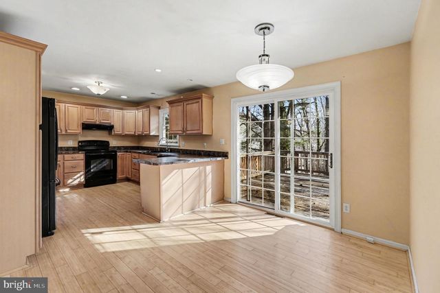 106 SANDY RIDGE RD, Fredericksburg, VA 22405