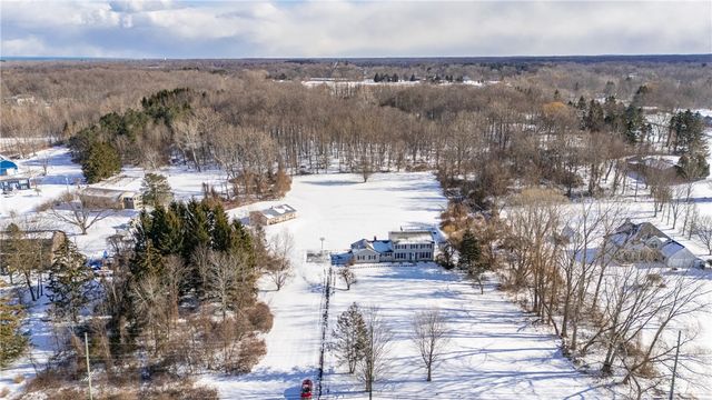 300 Salt Road, Webster, NY 14580