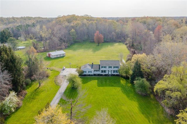 300 Salt Road, Webster, NY 14580