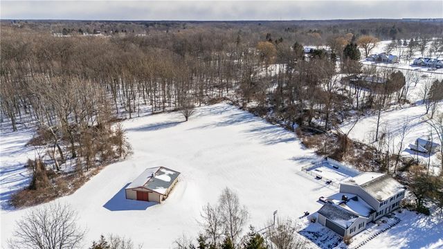 300 Salt Road, Webster, NY 14580