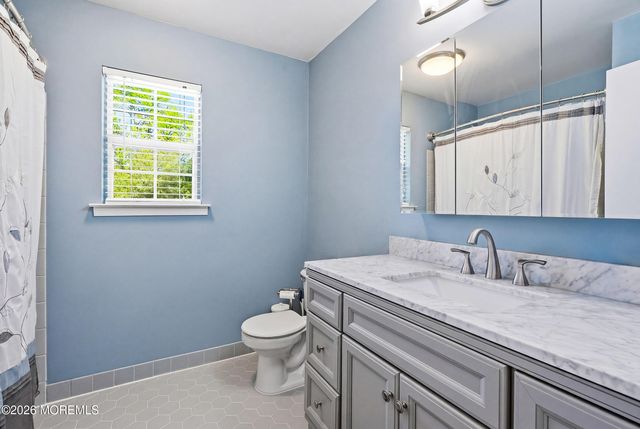 5 Lusia Court, Howell, NJ 07731