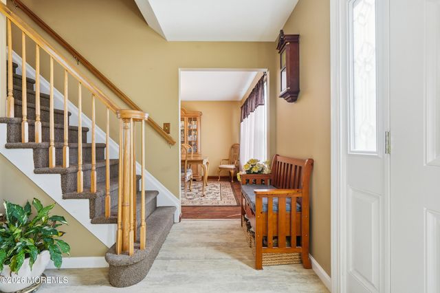 5 Lusia Court, Howell, NJ 07731