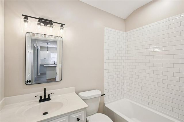 609 S Lexington Street, Holden, MO 64040