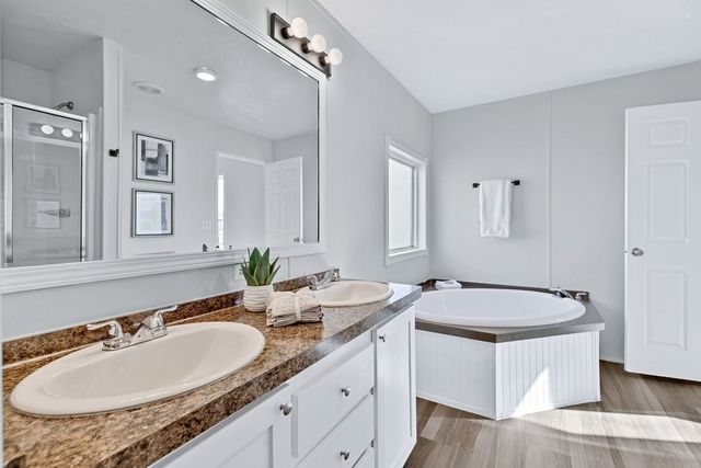 118 Woolard Drive, Alvarado, TX 76009