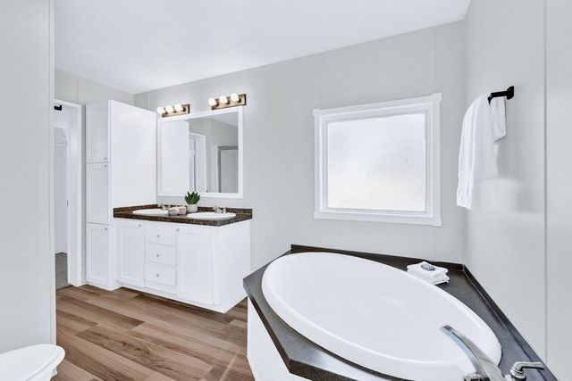 118 Woolard Drive, Alvarado, TX 76009