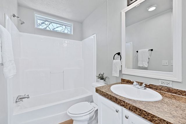 118 Woolard Drive, Alvarado, TX 76009