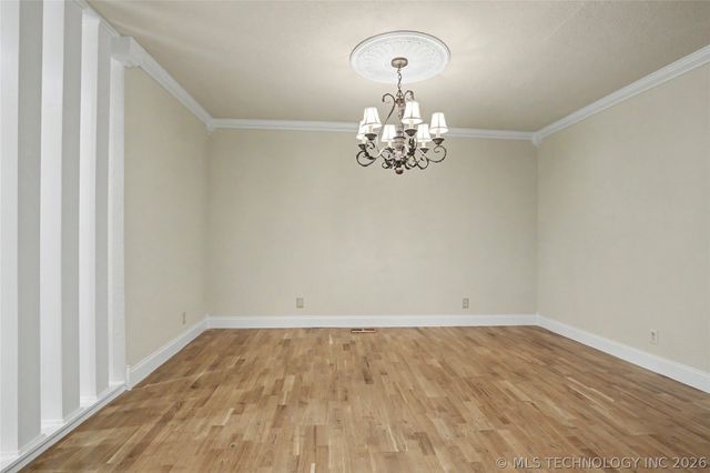 8483 S College Avenue 101, Tulsa, OK 74137