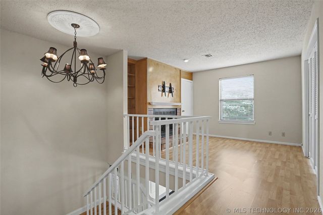8483 S College Avenue 101, Tulsa, OK 74137