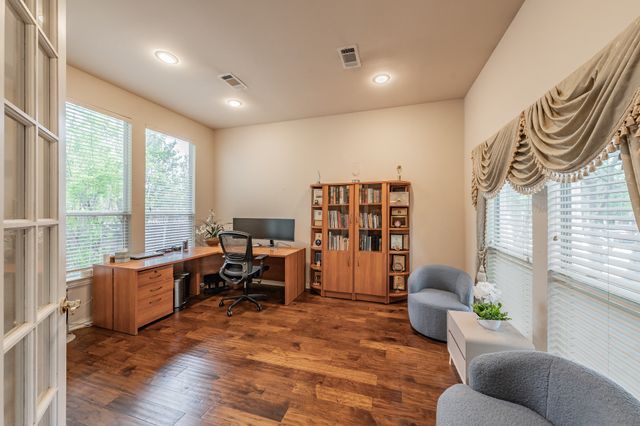 3321 Kendall Lane, Irving, TX 75062
