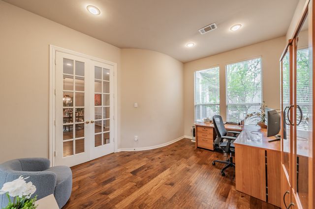 3321 Kendall Lane, Irving, TX 75062