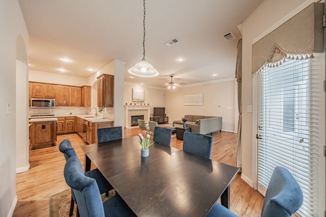 3321 Kendall Lane, Irving, TX 75062