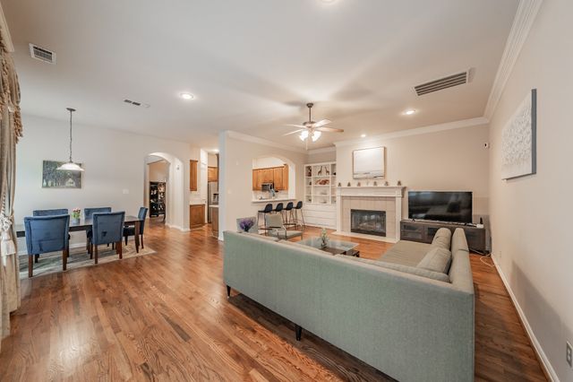 3321 Kendall Lane, Irving, TX 75062