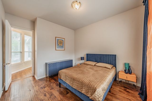 3321 Kendall Lane, Irving, TX 75062