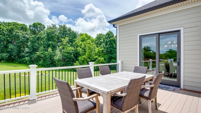 290 Lansdowne, Louisville, KY 40245