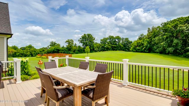 290 Lansdowne, Louisville, KY 40245