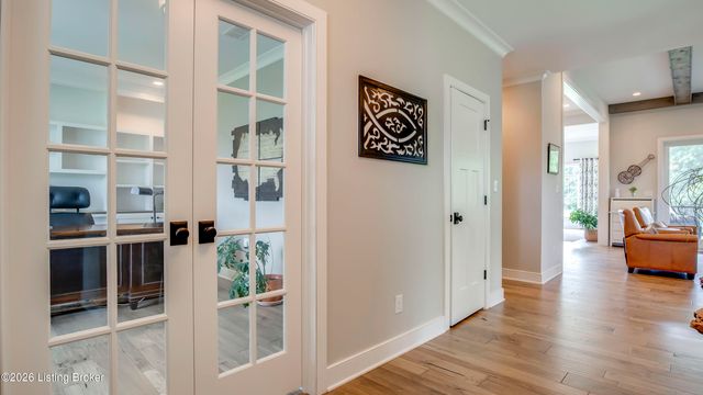 290 Lansdowne, Louisville, KY 40245