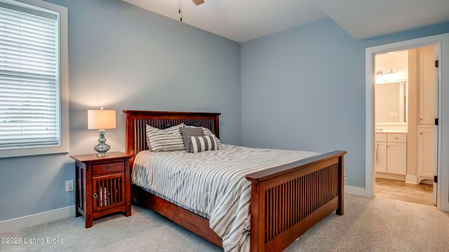 290 Lansdowne, Louisville, KY 40245