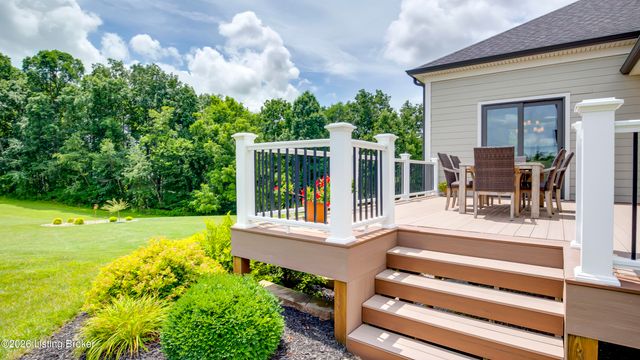 290 Lansdowne, Louisville, KY 40245