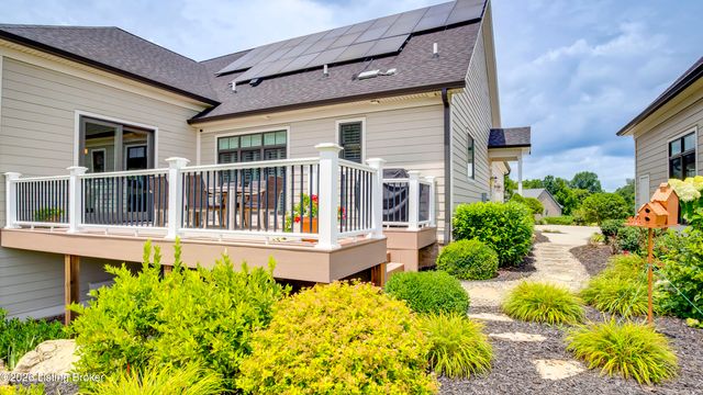 290 Lansdowne, Louisville, KY 40245
