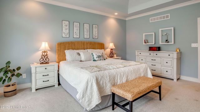 290 Lansdowne, Louisville, KY 40245
