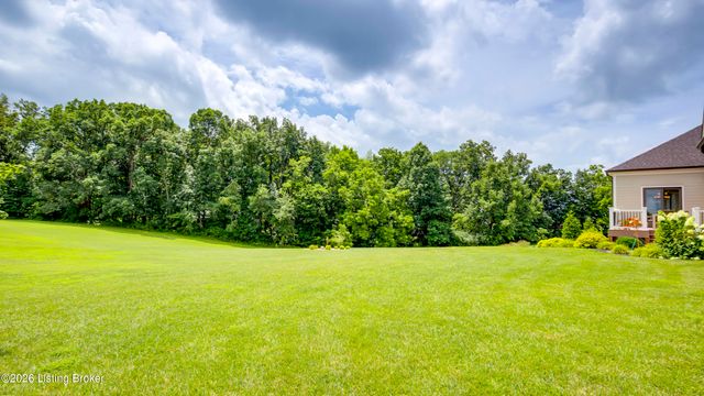 290 Lansdowne, Louisville, KY 40245