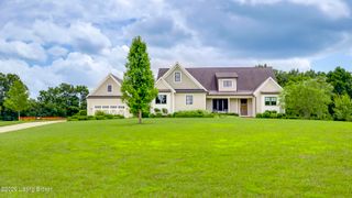 290 Lansdowne, Louisville, KY 40245