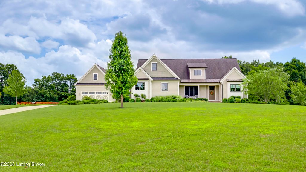 290 Lansdowne, Louisville, KY 40245
