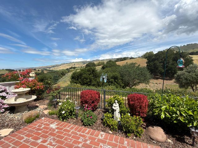 9017 Village View Drive, San Jose, CA 95135