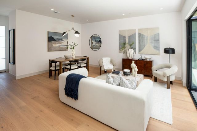 813 Bay Road, Menlo Park, CA 94025