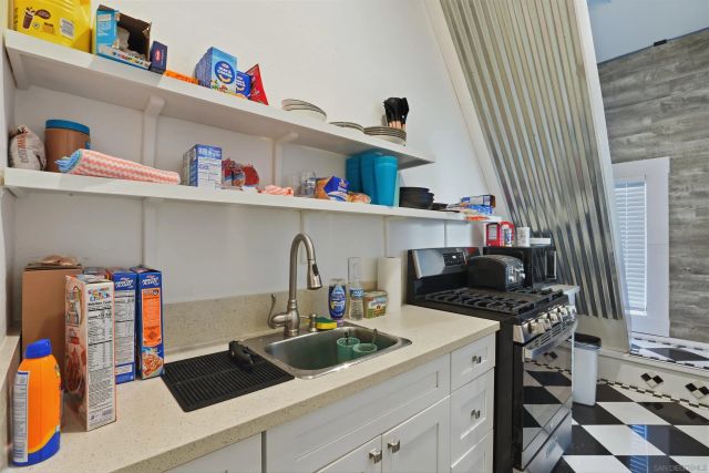 849 22nd St, San Diego, CA 92102