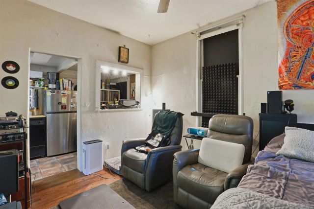 849 22nd St, San Diego, CA 92102