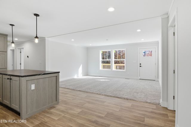 360 Tanasi Drive, Newport, TN 37821