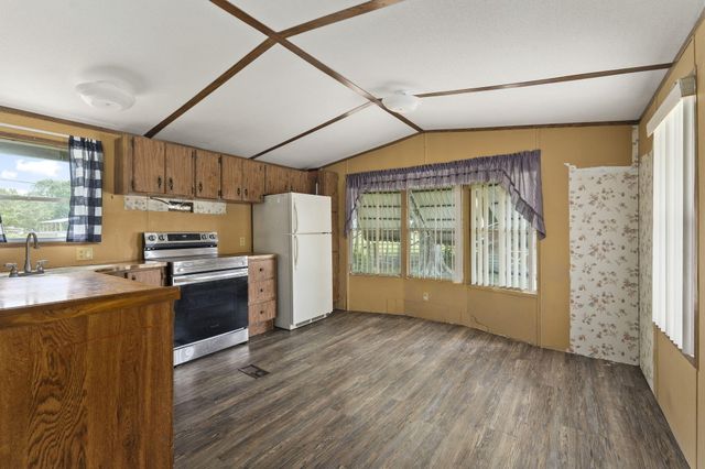 4072 NW 18th Street, Okeechobee, FL 34972