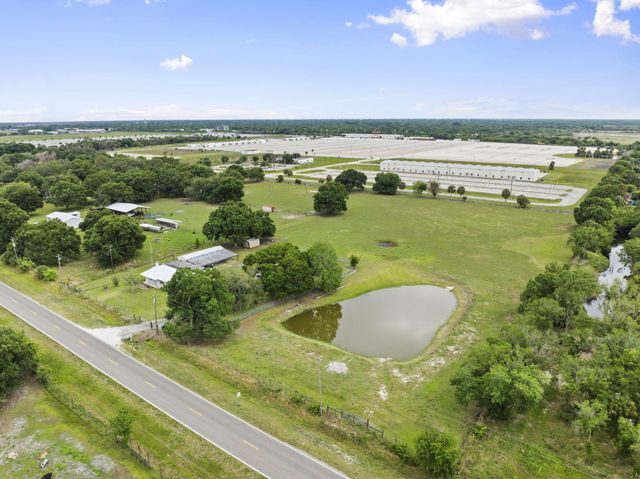 4072 NW 18th Street, Okeechobee, FL 34972