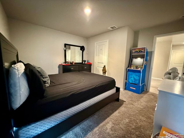 8323 DOVERS DEN, San Antonio, TX 78253
