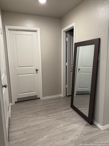 8323 DOVERS DEN, San Antonio, TX 78253