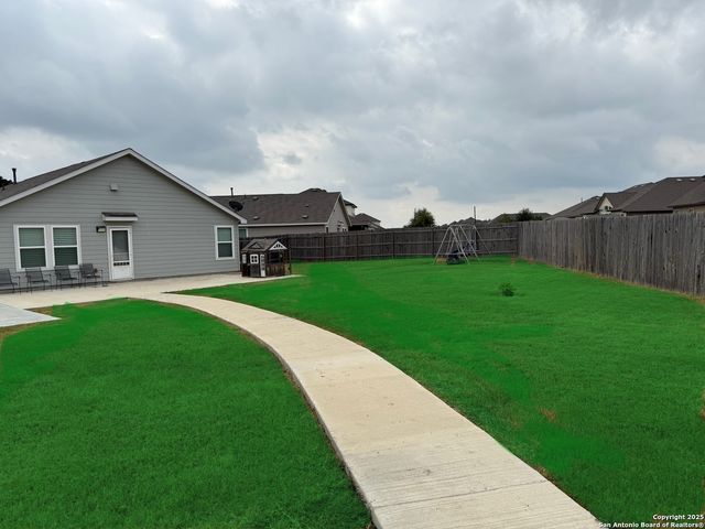 8323 DOVERS DEN, San Antonio, TX 78253